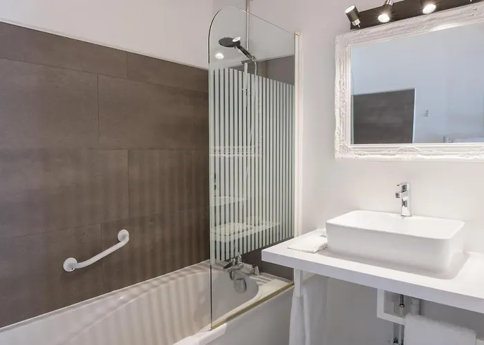 La Grange Aux Loups * Apremont (Oise)