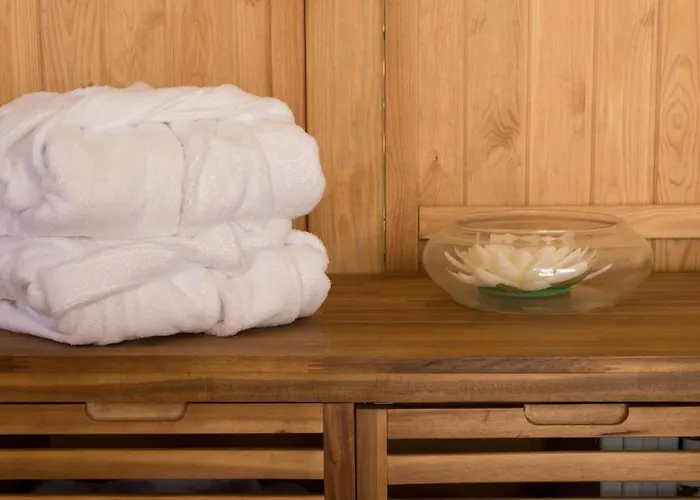 La Grange Aux Loups Guest house *