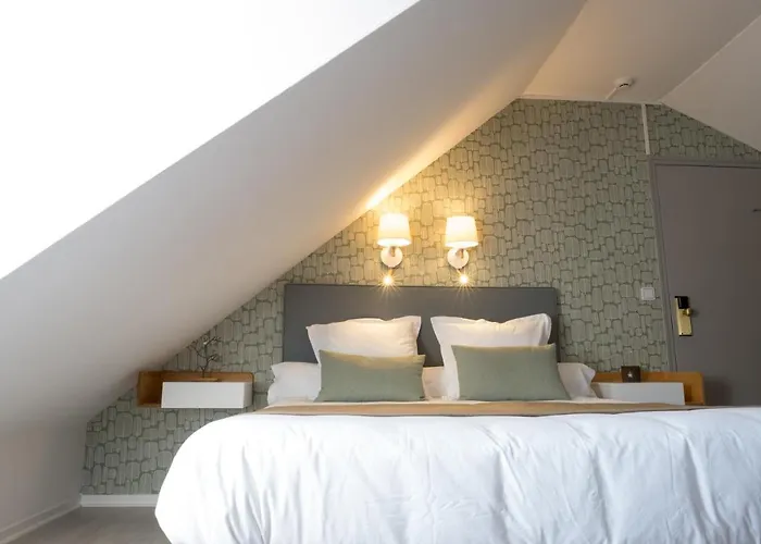 La Grange Aux Loups Guest house *